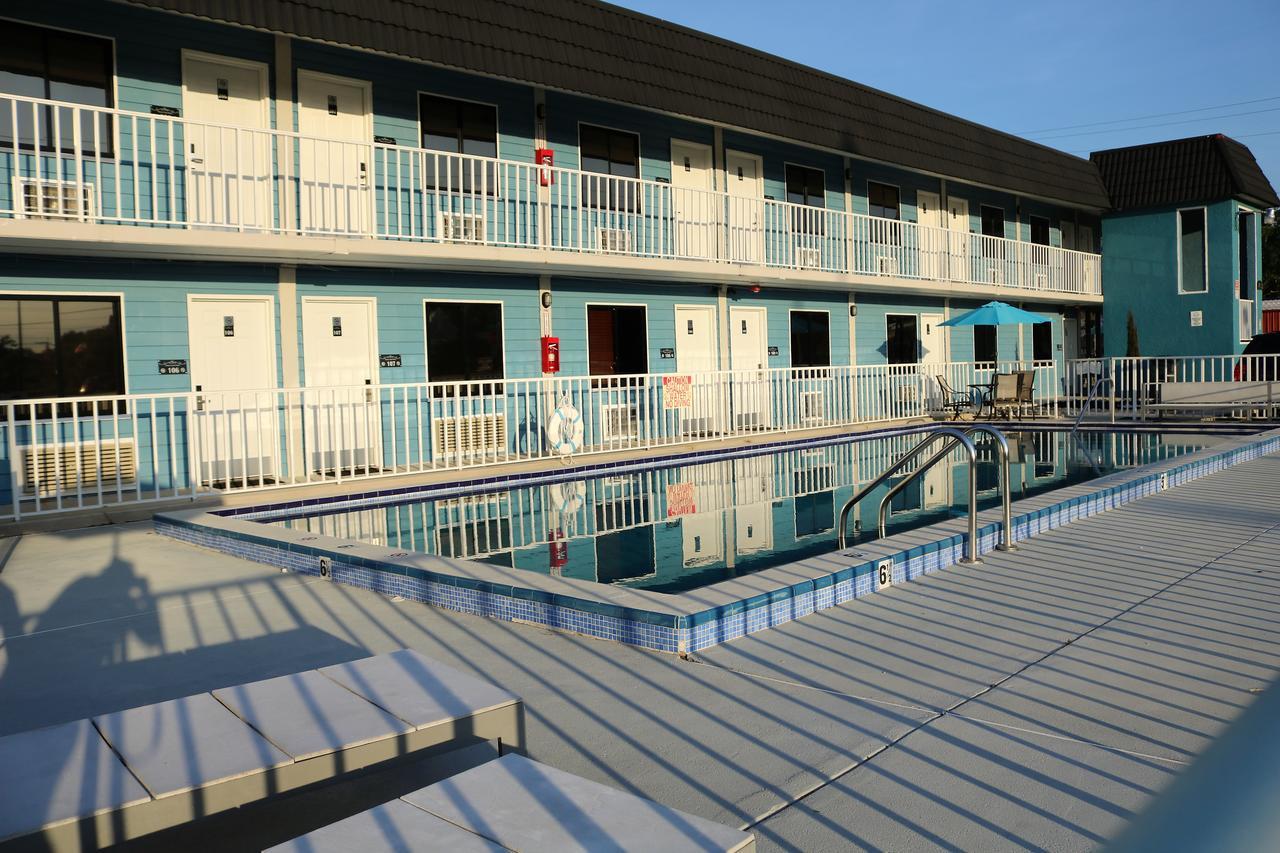 Monte Carlo Inn- Near Disney Kissimmee Exterior photo